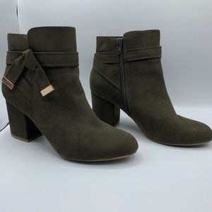 Report Montez Olive Green Side Zip Ankle Boot